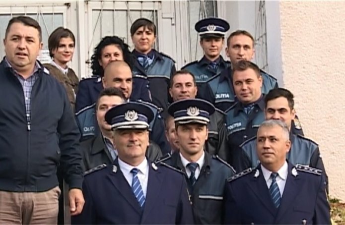 Politisti doneaza sange la Centrul de Transfuzii din Targu Jiu, unde este o criza acuta